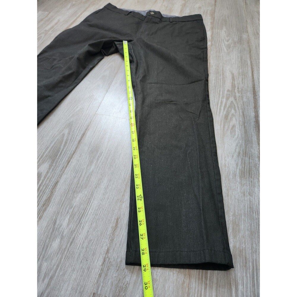 Old Navy Ultimate Slim Built-In Flex Soft Touch Chino Pants Dark Green 38x30 EUC - Picture 8 of 9